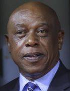 Tokyo Sexwale photo
