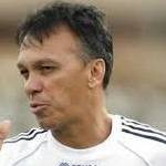 Nelson Carrero photo