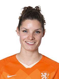 Dominique Bloodworth photo