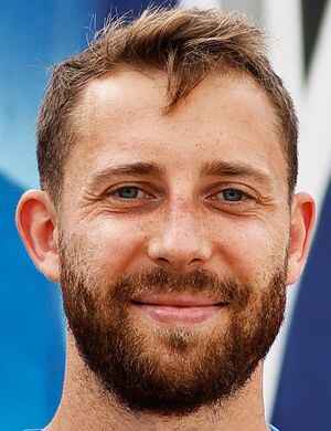 Nicklas Schlosser profil resmi