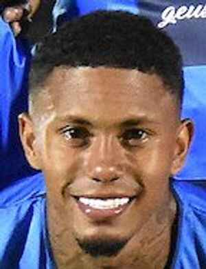 Ronald Valencia profil resmi
