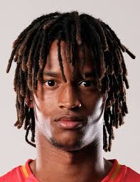 Тавареш, Клаудио