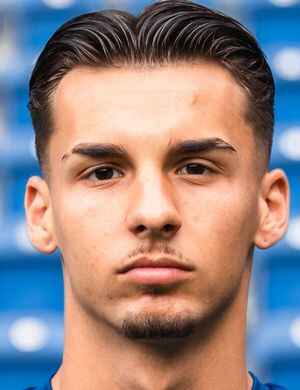 Monti Theiss profil resmi