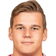 Connor Van Den Berg photo