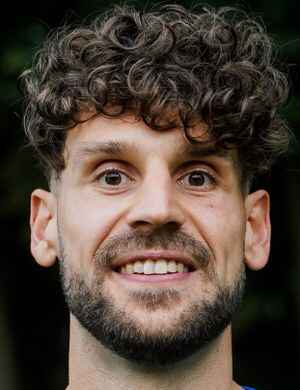 Lukas Muszong profil resmi