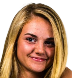 Natalie Boesing headshot