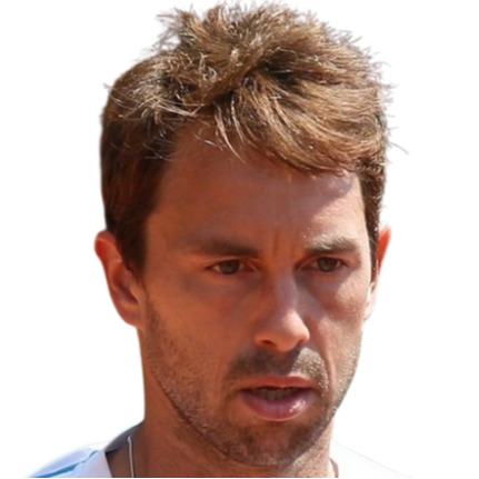 Simon Greul headshot