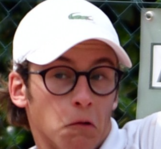 Christian Teszari headshot