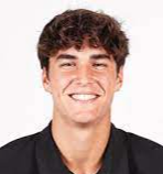 Mathis Debru headshot