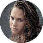 Dominique Schaefer headshot