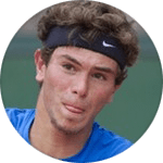 Tomas Papik headshot