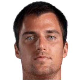 Borna Gojo headshot