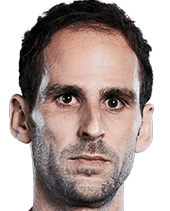 Adrian Menendez-Maceiras headshot