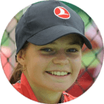 Ilona Kremen headshot