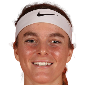 Anna Turati headshot