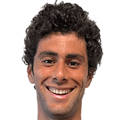 Theo Arribage headshot