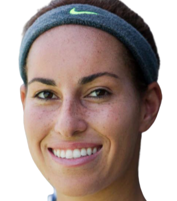 Alexandra Riley headshot