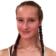 Weronika Baszak headshot