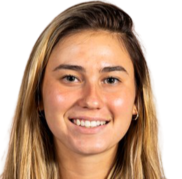 Anna Baranovski headshot