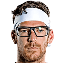 Gerald Melzer headshot