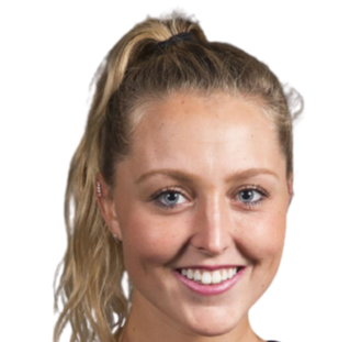 Gabriela Knutson headshot