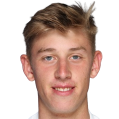 Phoenix Weir headshot