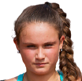 Gabriella Mujan headshot