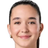 Eva Lys headshot