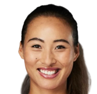 Zheng Qinwen headshot
