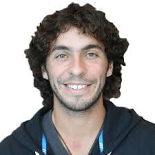 Ishaan Ravichander headshot