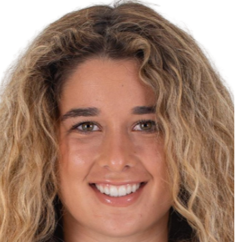 Andreea Velcea headshot