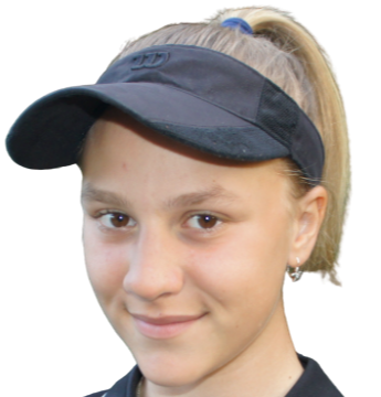 Adela Moravcova headshot