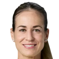 Anna Bondar headshot