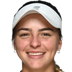 Luciana Moyano headshot