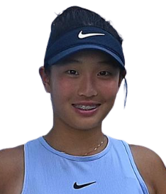 Margot Phanthala headshot