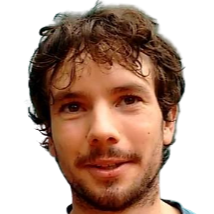 Gonzalo Villanueva headshot