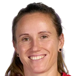 Katarzyna Kawa headshot