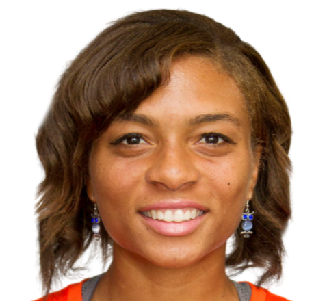 Rhiann Newborn headshot