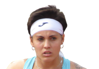 Aliona Bolsova (Srl) headshot