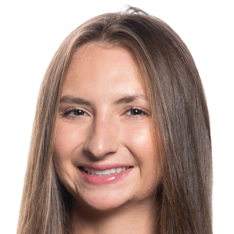 Mary Stoiana headshot