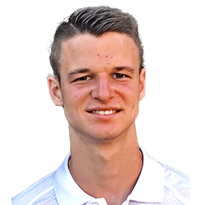 Dennis Dragomirov headshot